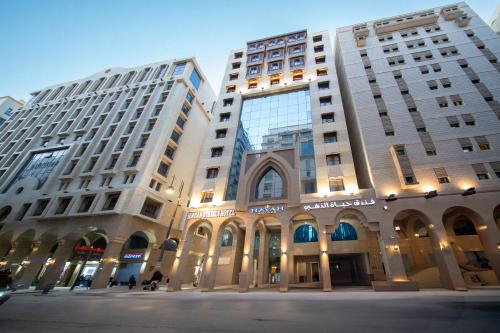 Hayyah Golden Madinah/setaraf