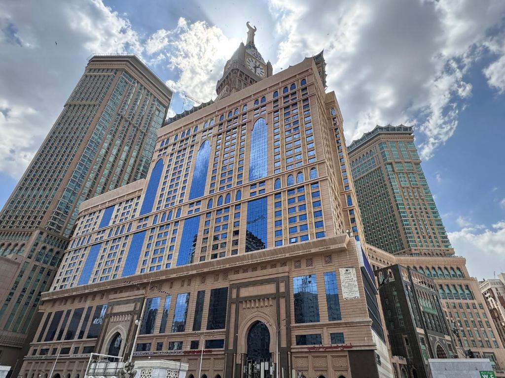 Al Shafwa Tower/Makkah Tower/setaraf